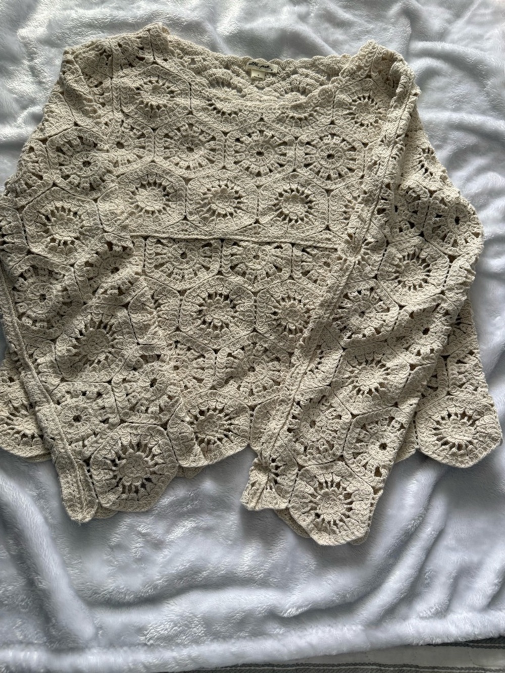Ultra Pink Crochet Lace Crewneck Sweater - Cream